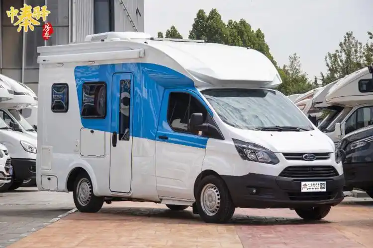 精品二手,飞翔小飞象房车,1,2021年7月上户,安全行驶,13700多公里