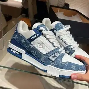 lv/路易威登男鞋女鞋新款trainer蓝白牛仔拼接低帮运动鞋板鞋
