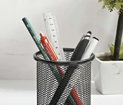 日常生活中哪些实物可以看作圆柱形