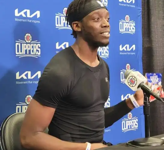 雷吉杰克逊快船代表洛杉矶的灵魂湖人只有大城市的繁华