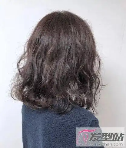 冷烫适合什么发型冷烫能维持多长时间