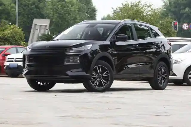 德系调校底盘 意大利都灵设计中心操刀设计 思皓qx正式上市