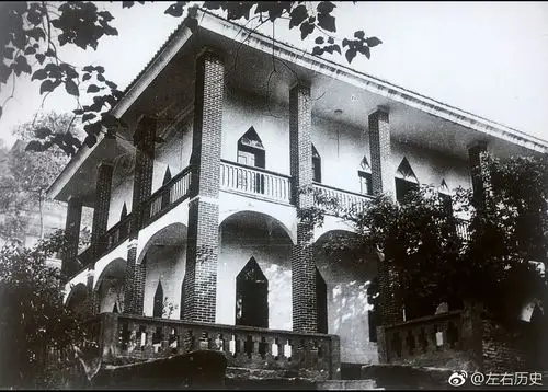 重庆:抗战陪都.1937年11月20日,国民政府为适应抗战,统筹全局