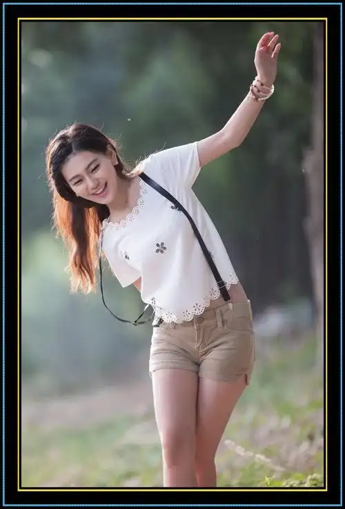 源自开心《姑娘姑娘你真美【美女素材】》