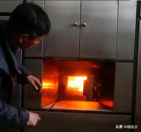 人死了知道自己火化吗人死后在殡仪馆火化时会经历哪些流程