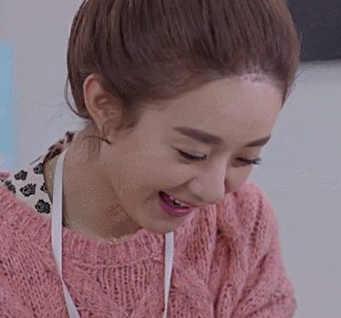 可爱呆萌杉杉来了薛杉杉赵丽颖gif动图_动态图_表情包下载_soogif