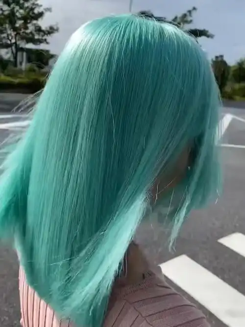 三亚发型师 ,#三亚烫发 ,#三亚染发 ,#三亚羽毛接发 #三亚无痕接发