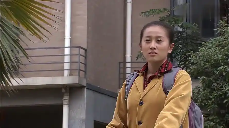 穷孩子富孩子富千金带穷小子吃饭点了鲍鱼鱼翅却悄悄溜走