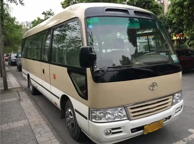 22座中巴车出租