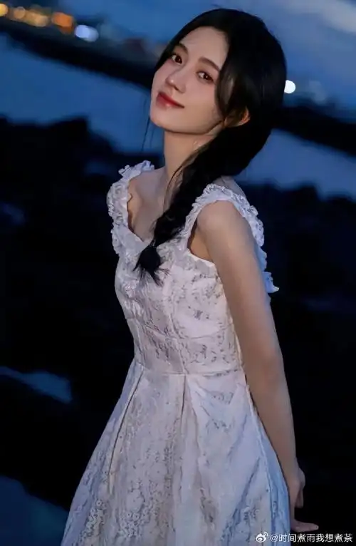 鞠婧祎同款八字刘海