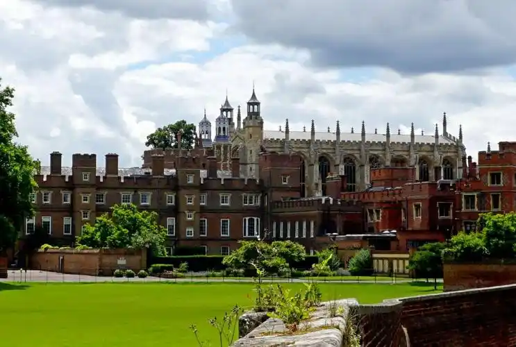 英国名校伊顿公学