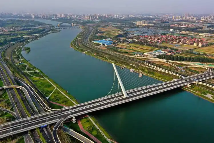 "华北水塔"兴水记_汾河_新华社_太原