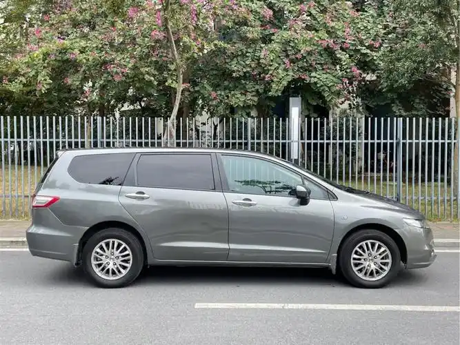 本田 奥德赛  2011款 劲秀 2.4l 舒适版图片