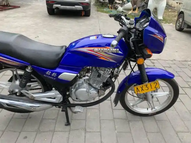 低价出售铃木钻豹年审保险齐全