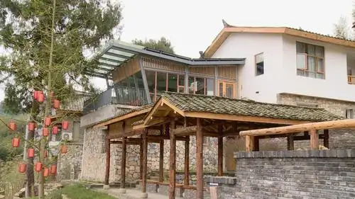 快讯竹山镇猎神村民宿产业让沉睡民房变身旅游香饽饽