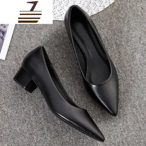 尗卡真皮软底中跟粗跟皮鞋工作鞋女职业面试酒店高跟鞋全黑色正装单鞋