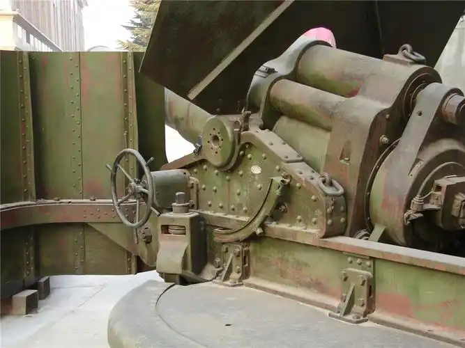 军博拍的明治45年式240mm重榴弹炮