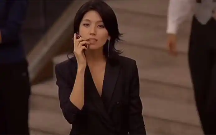 率性女星代表李恩珠《红字》|她她相爱,她爱上他,她与他结婚,而她成成