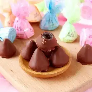 酒心巧克力小时候怀旧零食7080小时候吃的巧克力儿时酒芯酒心糖果