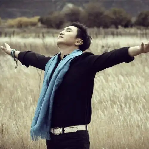 呼斯楞我的草原我的家伴奏