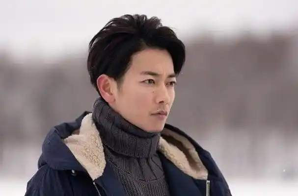 日剧男神佐藤健!人气代表作角色top20,哪一款是你最爱?