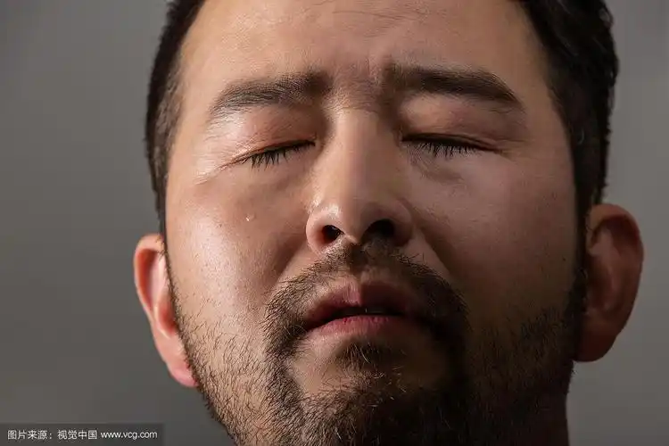 男性,面部表情,情绪,悲伤