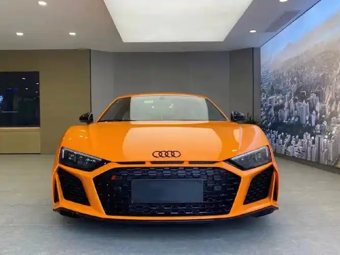 奥迪r8v10自吸日光橙
