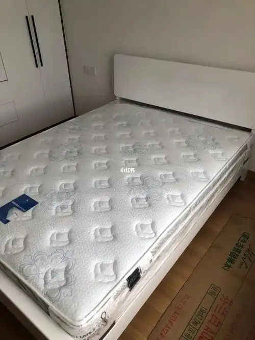 三笠木作简约白色1米5床