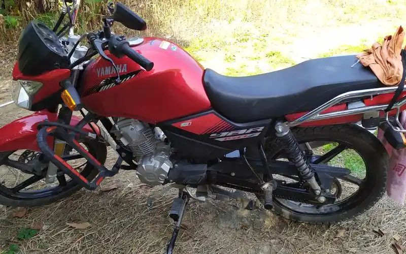 人生第一辆车雅马哈天剑150z动力版配件9000公里的使用心得