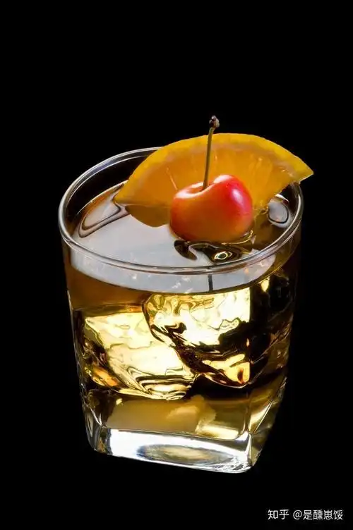 鸡尾酒中的vintage古典