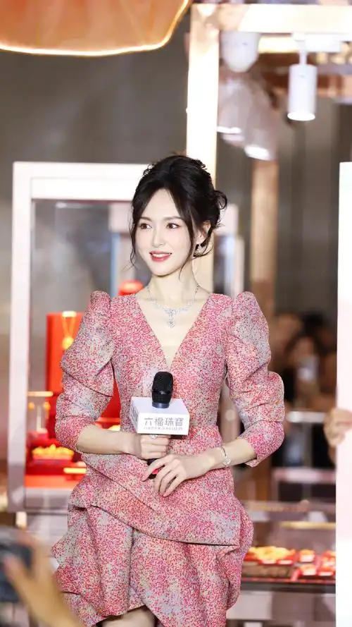 唐嫣活动生图##唐嫣六福珠宝全球代言人