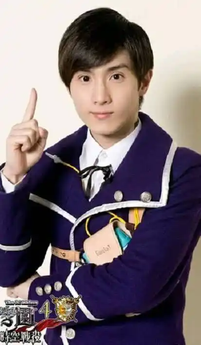 萌学园欧趴到底有多潮现在的潮流竟都是他n年前玩剩下的