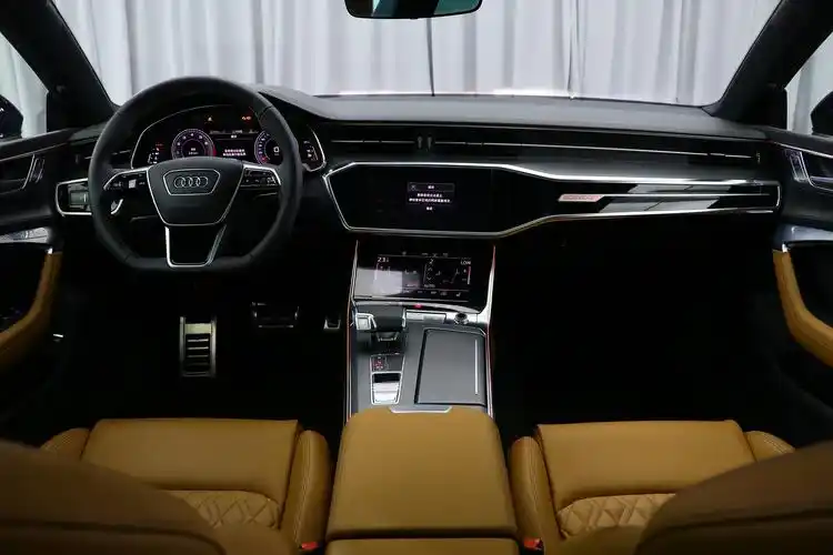 按节奏推进上汽奥迪a7l概念车正式亮相