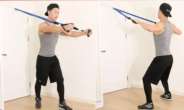 教你拉力绳的15个动作让你在家也可以健身