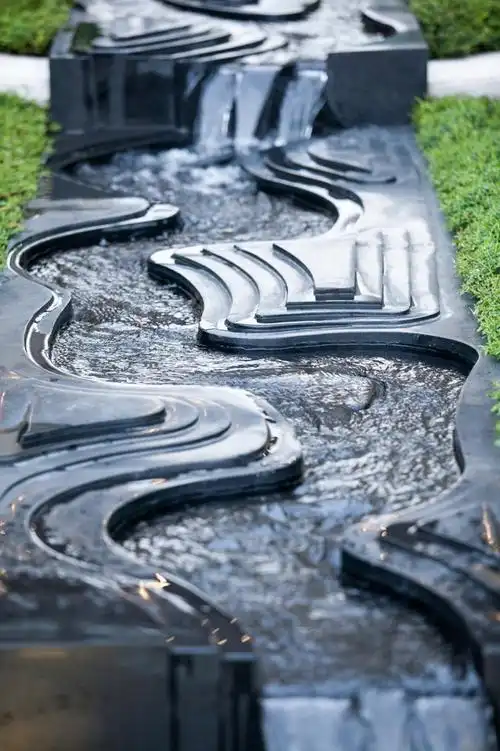 佛山中海乐从新城公馆叠水跌水景观细节图