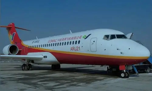 arj-21助支线航空振翅高飞
