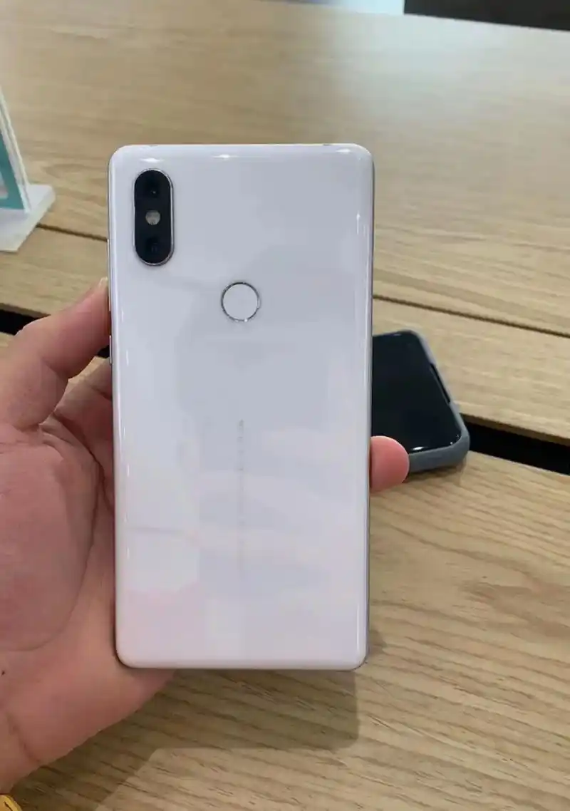 小米mix2s:三年使用感受(不卡)前排提醒:我只是以一个消 - 抖音