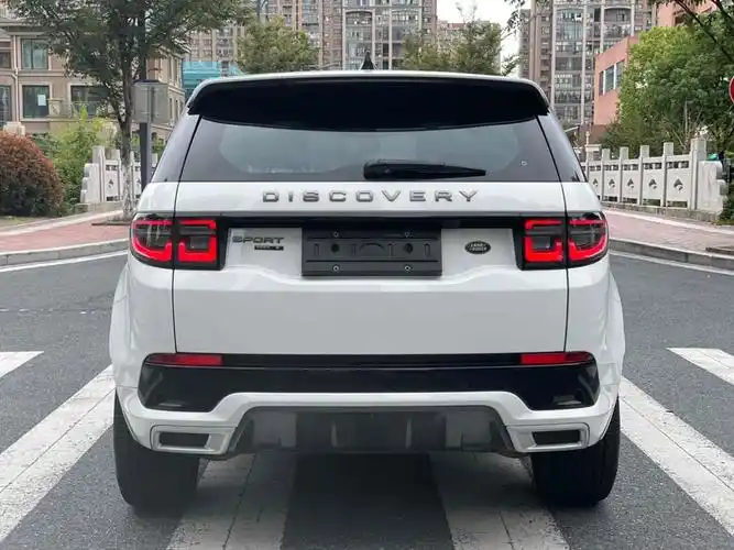 路虎 发现运动版  2020款 249ps r-dynamic s 性能版图片