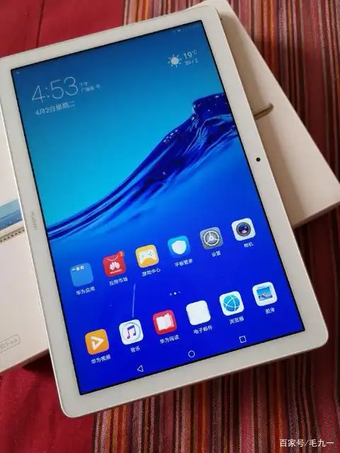 huawei现在在售的有以下几款:畅享平板2   10.