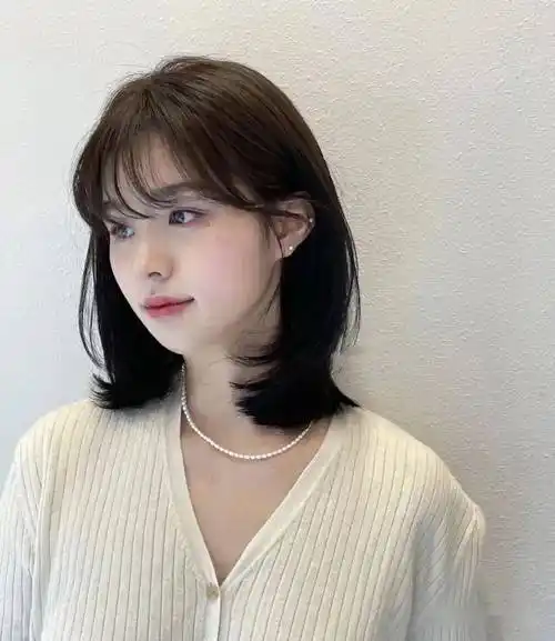 2022春季"锁骨发"又火了,瞬间提升你的颜值_发型_中国_人类