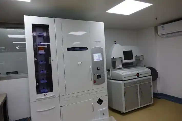 信息化建设之中心药房自动发药分包机