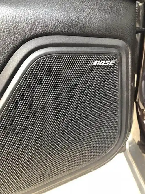 造假的"bose"车载音响. 本文图片均由受访者供图