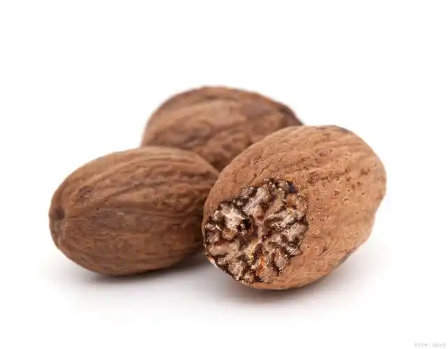 在传统中医爱好者眼中,为何说肉蔻是香料营造脂香时的好搭档