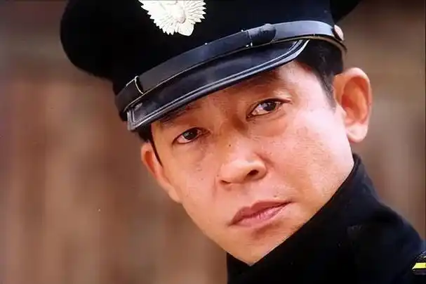 连续12天收视第一,王志文代替陈道明出演,再次创造经典角色