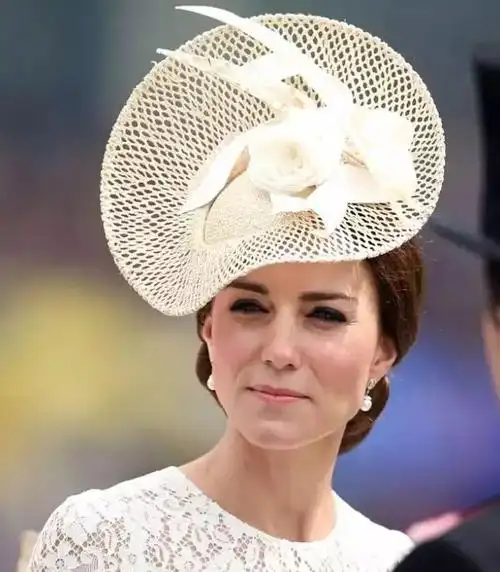 全世界最美的器官组合拼不出全球最完美的脸