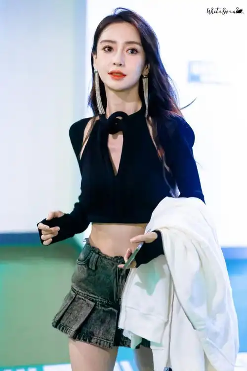 whiteswan0228·杨颖