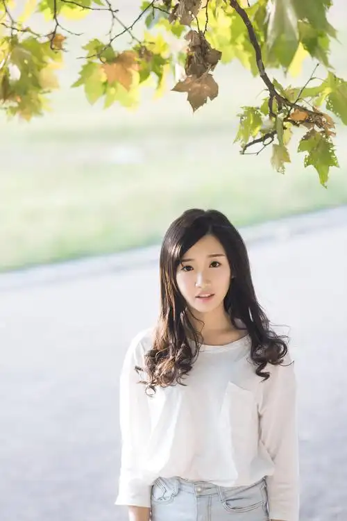 日系女孩唯美摄影图片 邻家女孩般的日系乖乖女摄影图片 by qz2