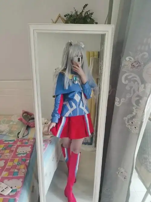 避雷赛罗奥特曼娘化