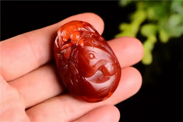 红产地: 凉山外观造型: 其他商品形态: 挂件镶嵌材质: 未镶嵌玉石类型