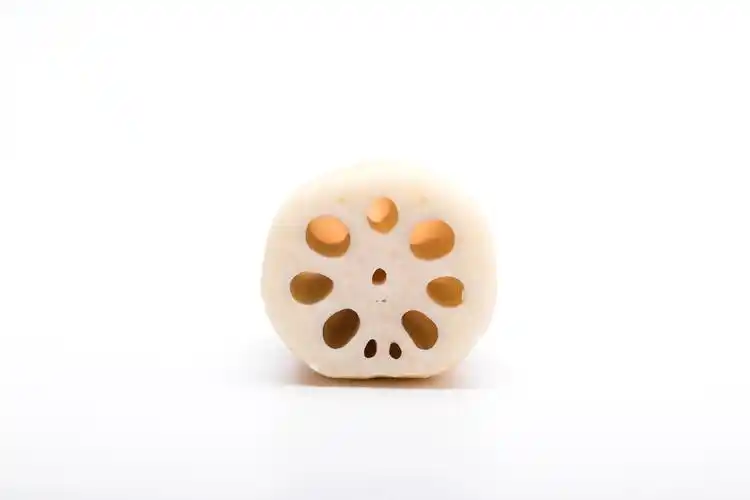 切开的白色莲藕图片蔬菜莲藕